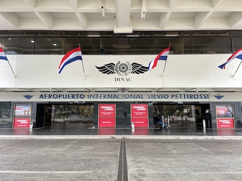 Roman Esco in Paraguay | Flughafen Asunción Silvio Pettirossi