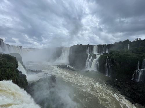 Roman Esco in Paraguay 2024 | Reiseabschnitt 2 - Ciudad del Este, Brasilien