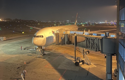 Roman Esco in Paraguay | Der 12-stündige Flug nach Frankfurt steht bereit.